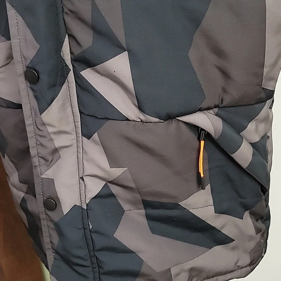 American Stitch Vest - Picture 3 of 6